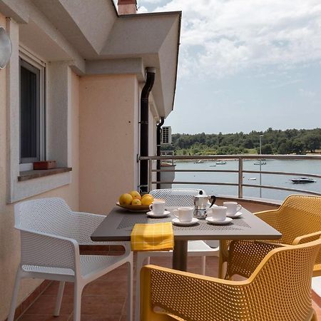 Seafront Apartment Gaby メドゥリン エクステリア 写真